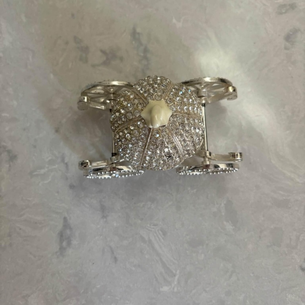 Ring holder - Picture 3 of 3